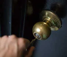 Franklin TN Locksmith Store Franklin, TN 615-345-6367 Franklin TN Locksmith Store Franklin, TN 615-345-6367 - 13-Key-Broke-In-Lock